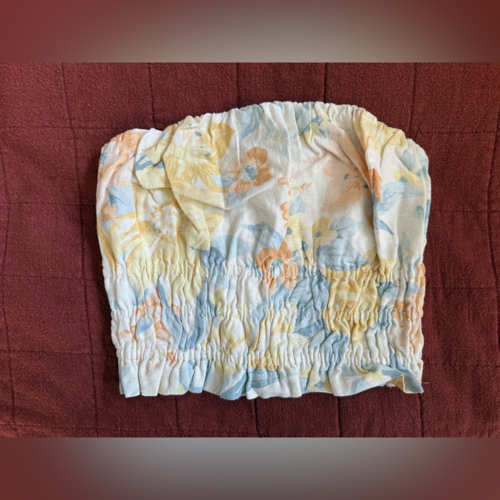 Abercrombie & Fitch Floral Strapless Top